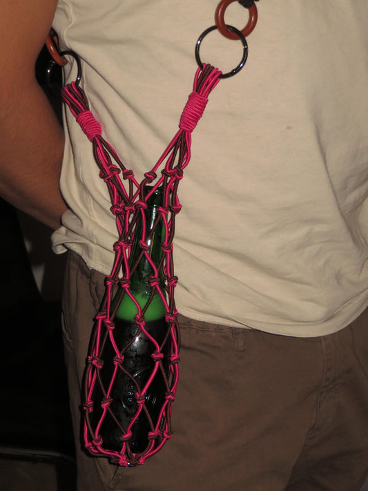 Magangue Holder